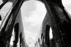 TonKlangLichter_Abbaye_de_Fineterre_en_Saint-Mathieu-3