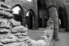 TonKlangLichter_Abbaye_de_Fineterre_en_Saint-Mathieu-9