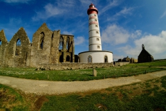 TonKlangLichter_PointePointe_Saint-Mathieu_Coloured-2